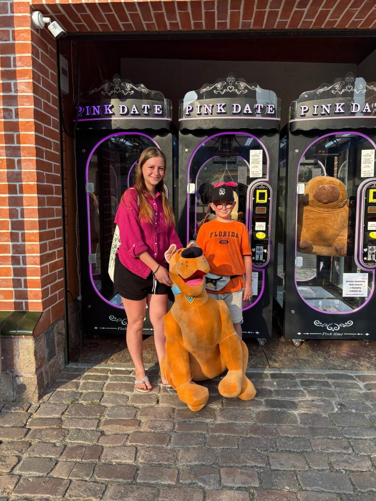 9ef16bdf-0032-4587-8b09-1d426d9657f6