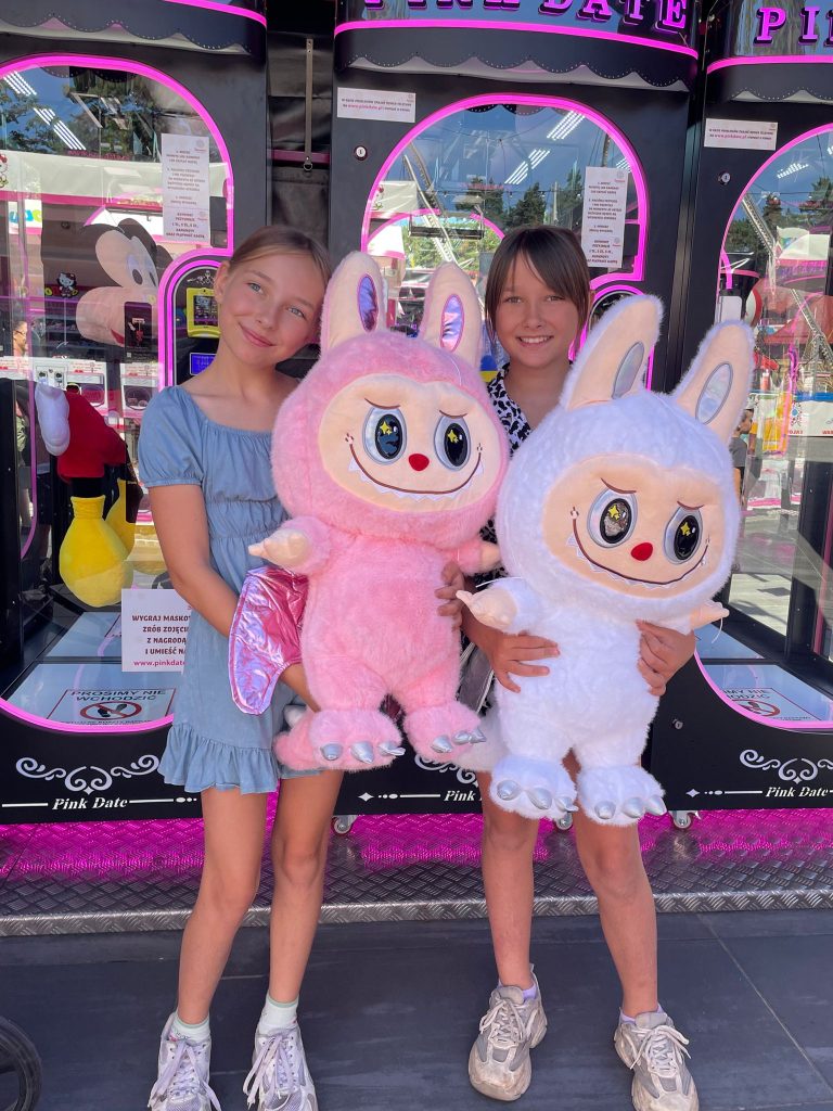 753548f2-83a4-4b6f-887e-8720501b0e42 2