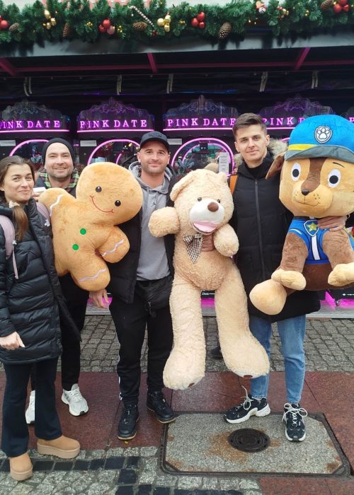 02424c4e-498d-4dc7-a64f-00bd1a521d83 3