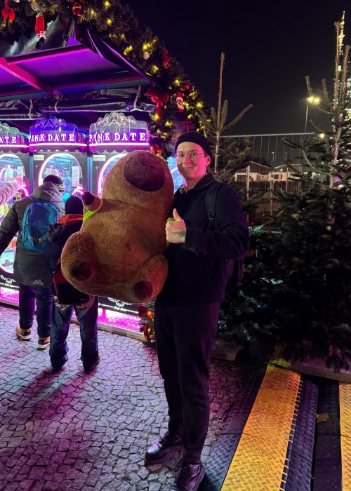 25630848-4465-4333-8536-df7e7c1f5cf6