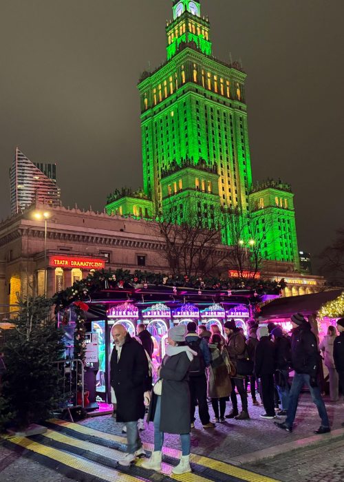 653e8f53-1a80-409f-9a78-b07d6b047328