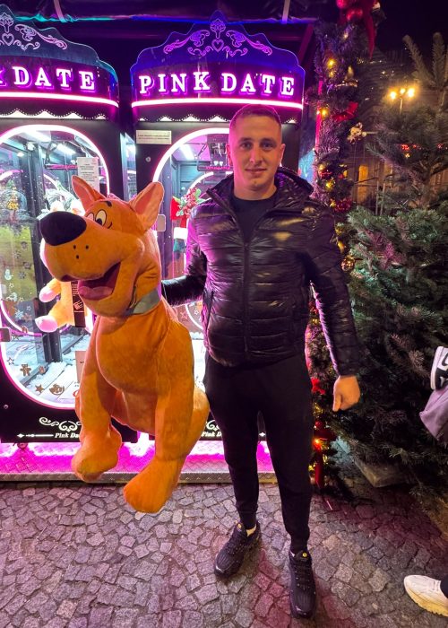 75096418-02d2-4910-b7ee-a0c28b318a7c