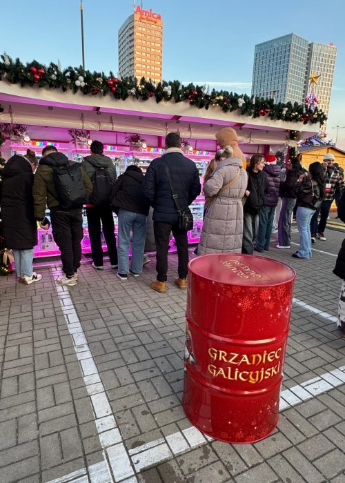 7d1c35fe-37d0-45ac-b5b1-15752cb079cc