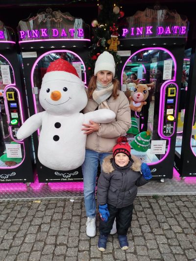 853e5c27-d149-42fc-8df9-f15dcc7b56dc 3