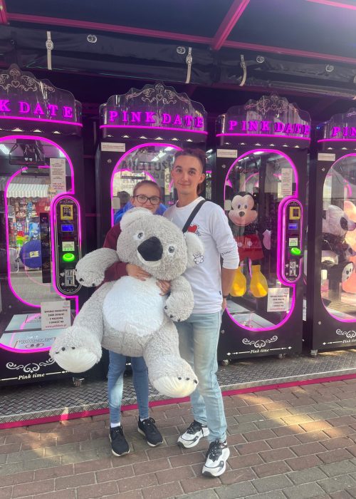 b0d1fdf0-f358-474c-bed0-a00514ffa604