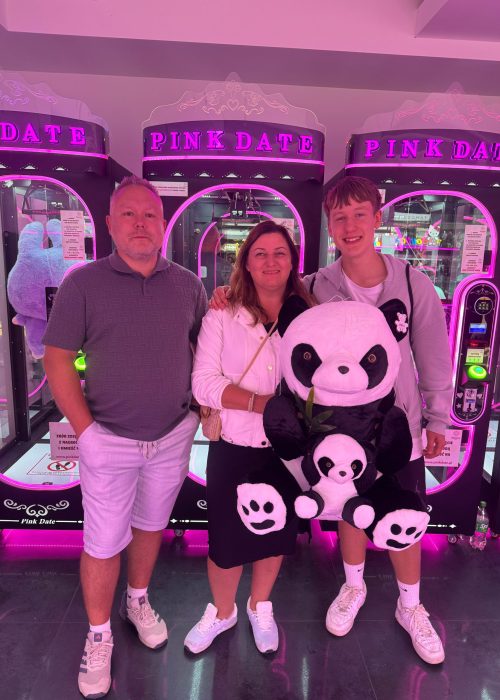 b351290e-aaf0-407f-951b-5d441a1ae7da