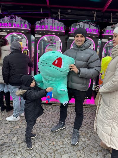 c0ed2c95-f6ee-4f61-9707-028b392af1c3 3