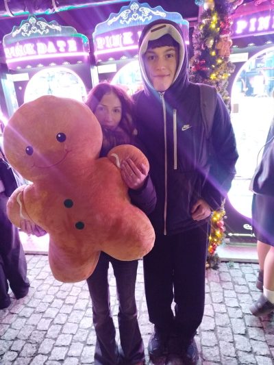 c1203333-7577-48e3-95fa-b3f385ab34b3 3