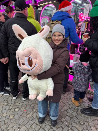 c1fac426-ae07-4b19-b0b9-54e770731181