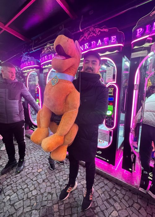 c4d052d9-3cc5-4761-aa39-2e5f66df478b 3