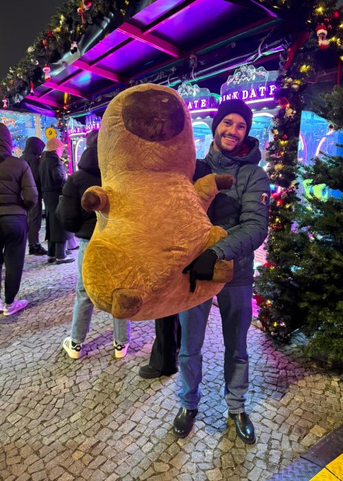 cb786490-1c0f-48d2-bc83-719e853d6798 3