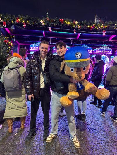 e09aca50-1d21-4011-8715-f04c6968e4a8 5