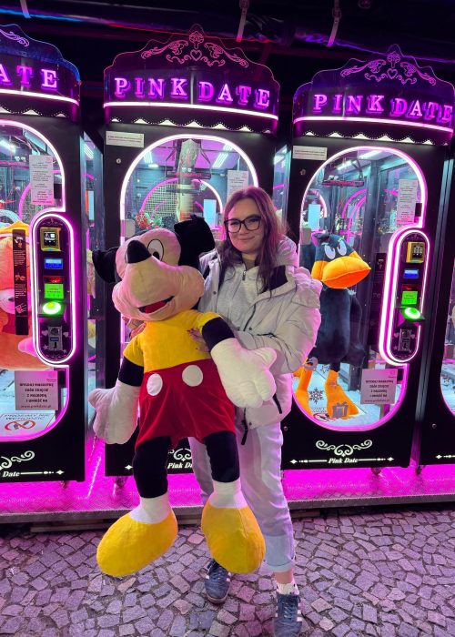 e58db67c-9a45-46c2-b8c8-f53d651b9e7a 3